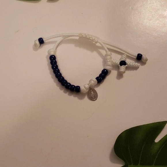 NEW! Rosary Bracelet HANDMADE White on Blue - Picture 3 of 9